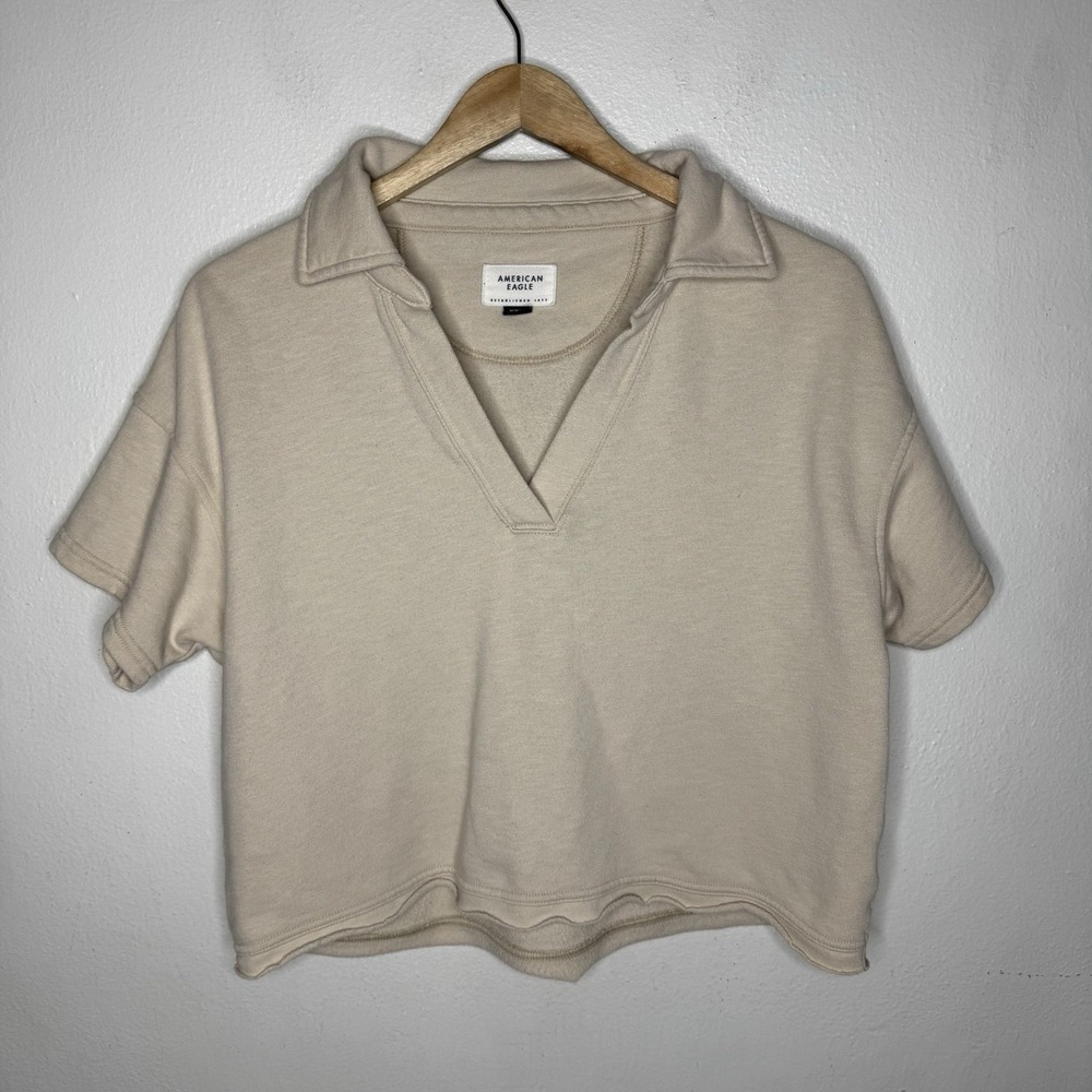 American Eagle Beige V-neck Cropped Polo Top Shirt Minimalist Women's Medium
